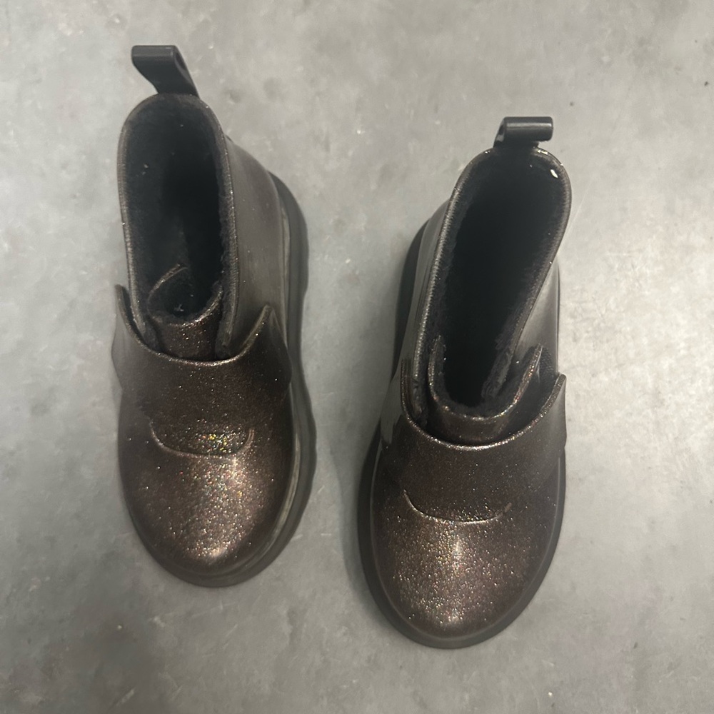 Mini Melissa Sparkly Ankle Kids Boots - Picture 2 of 6